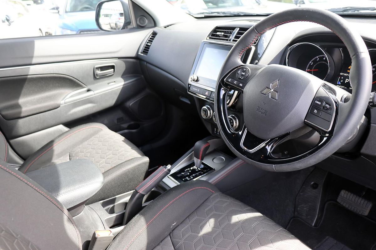 2025 Mitsubishi ASX MR XD