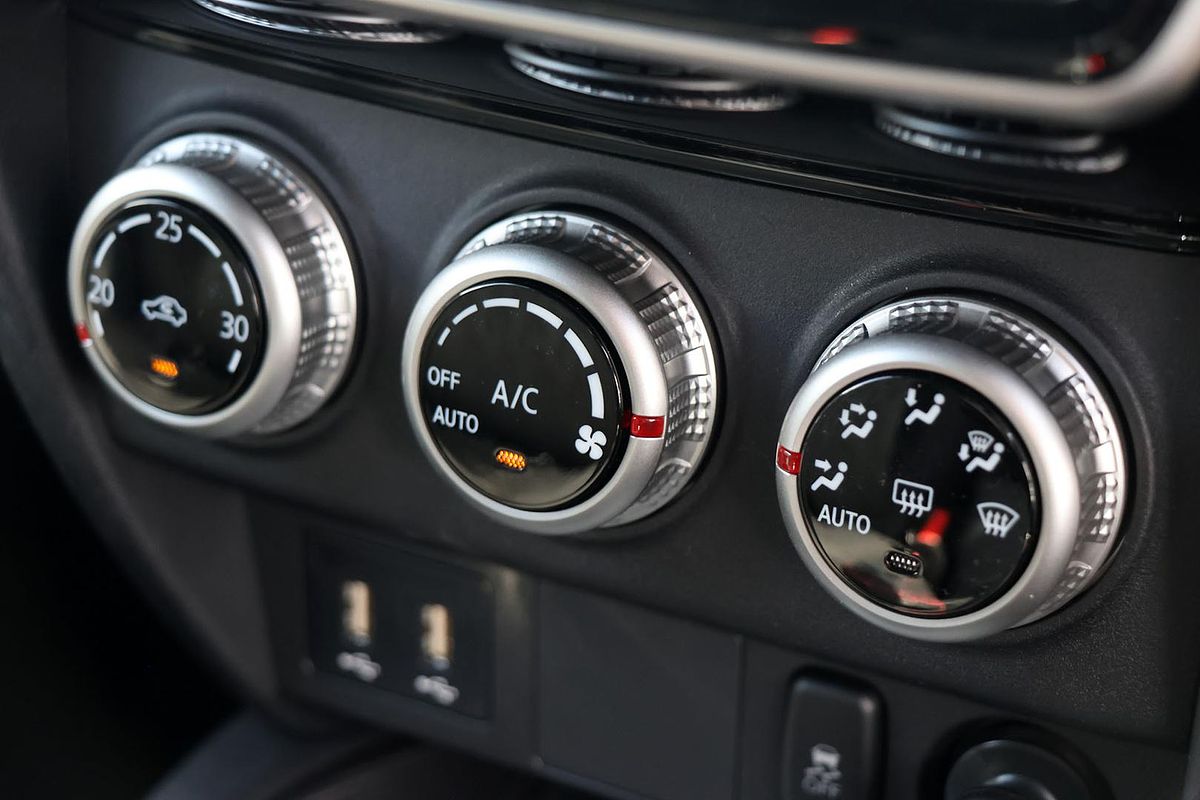 2025 Mitsubishi ASX MR XD