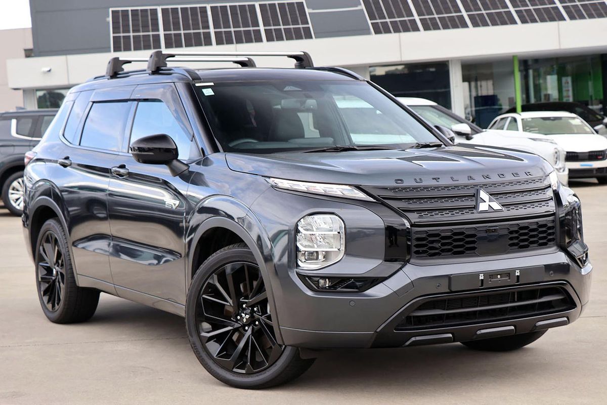2024 Mitsubishi Outlander PHEV GSR ZM