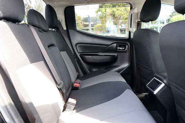 2020 Mitsubishi Triton GLX-R MR 4X4