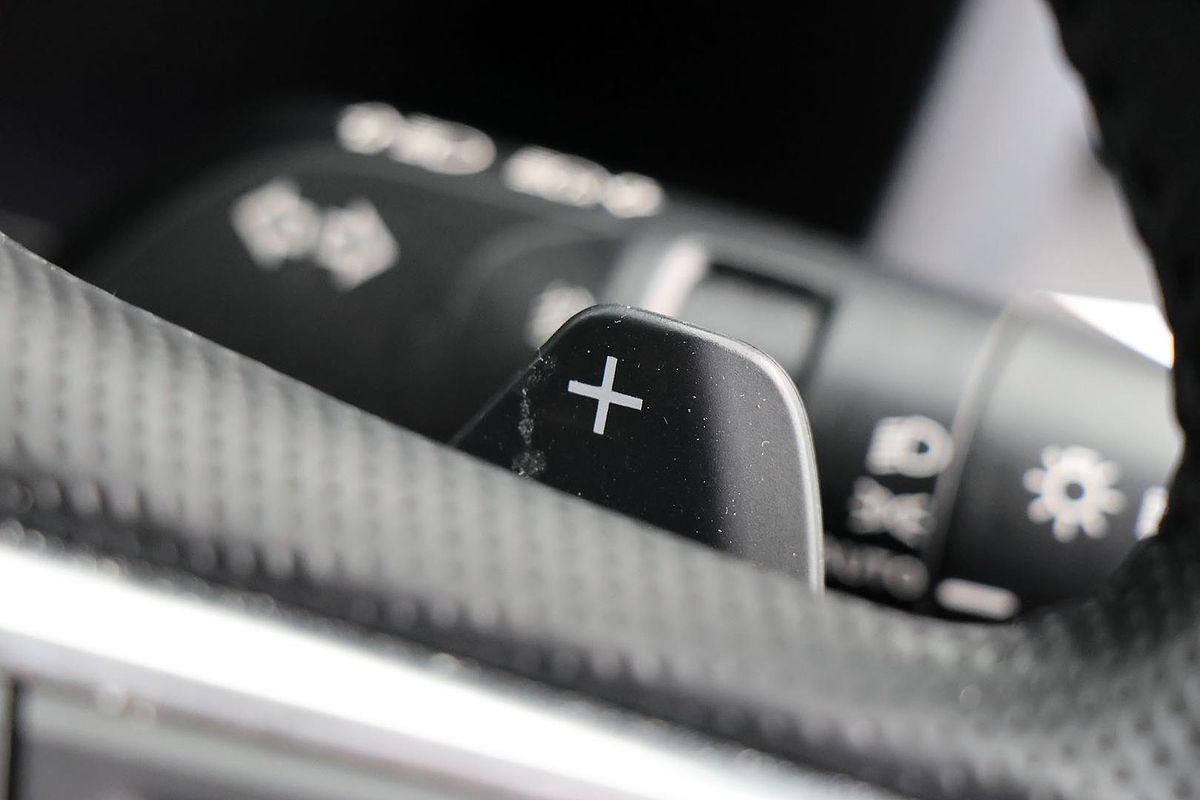 2024 Mitsubishi Outlander PHEV GSR ZM