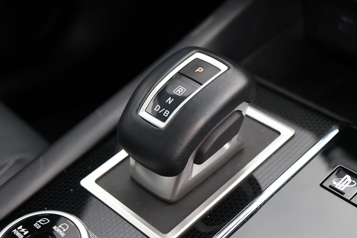 2024 Mitsubishi Outlander PHEV GSR ZM