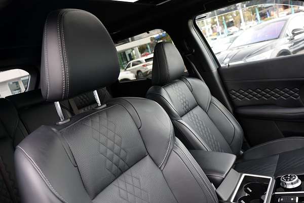 2024 Mitsubishi Outlander PHEV GSR ZM