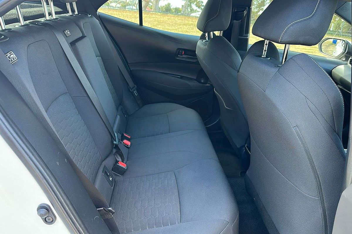 2018 Toyota Corolla Ascent Sport MZEA12R