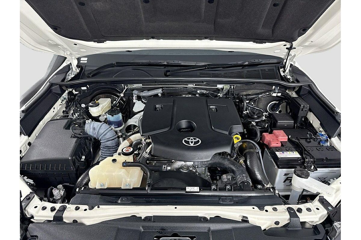 2024 Toyota Hilux Rogue 48V GUN126R 4X4