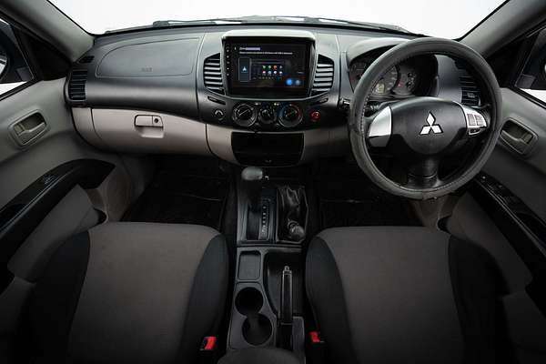 2011 Mitsubishi Triton GL-R MN 4X4