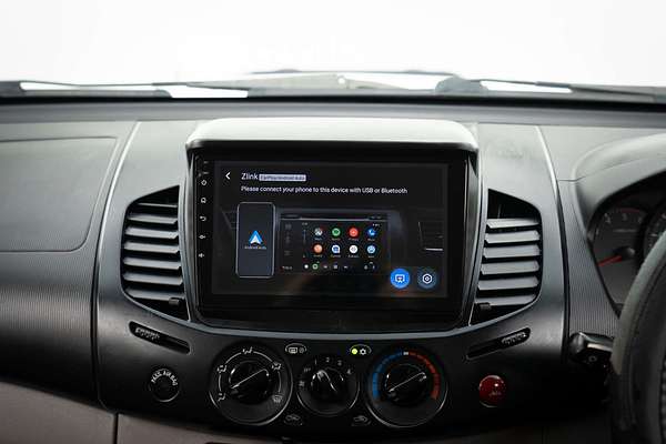 2011 Mitsubishi Triton GL-R MN 4X4