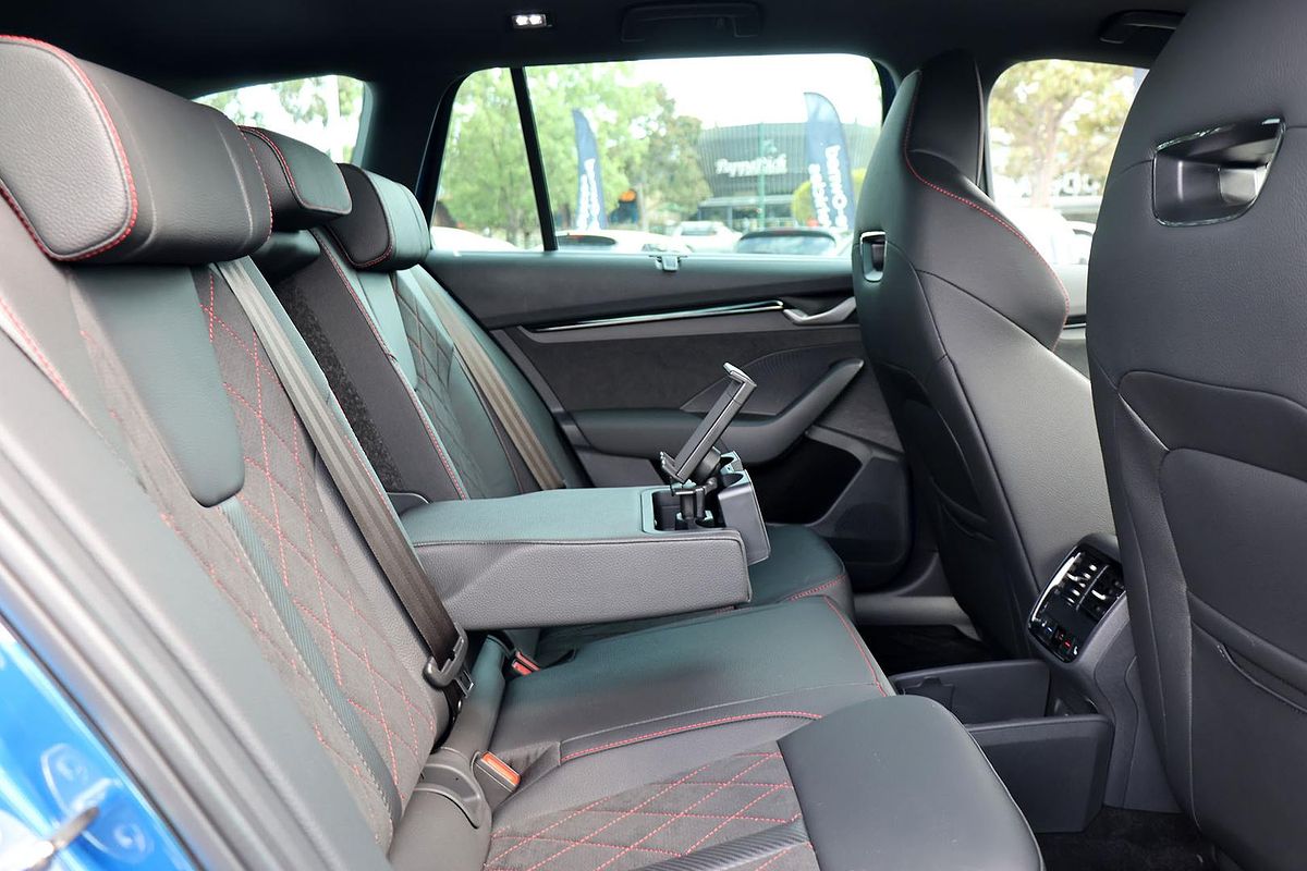 2025 SKODA Octavia RS NX