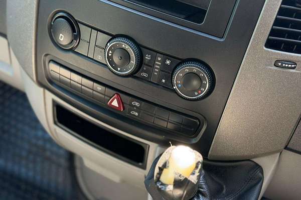 2009 Volkswagen Crafter 35 2EF1 MWB