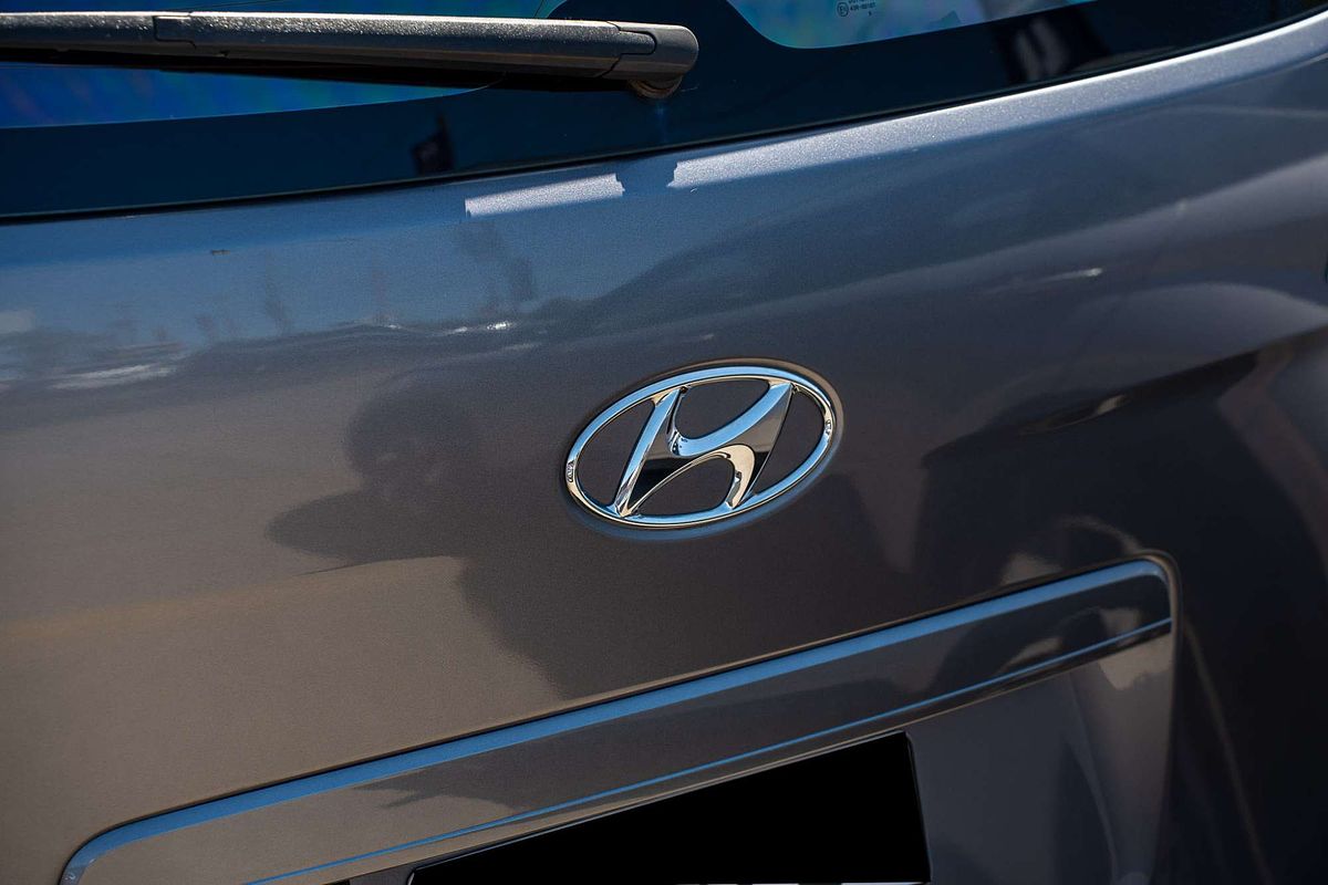 2009 Hyundai iMax TQ-W