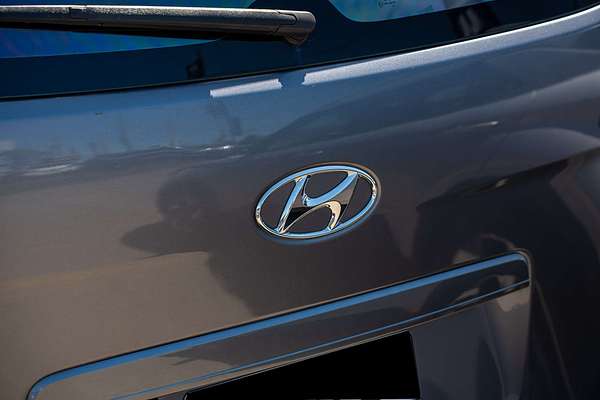 2009 Hyundai iMax TQ-W