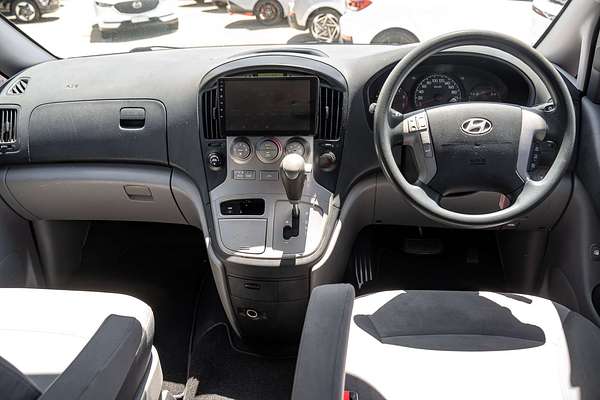 2009 Hyundai iMax TQ-W