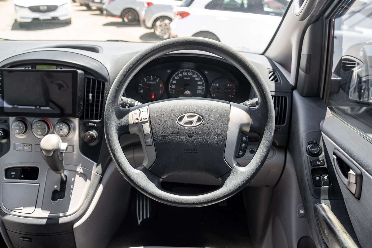 2009 Hyundai iMax TQ-W