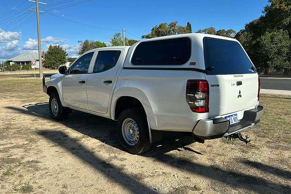 2021 Mitsubishi Triton GLX MR Rear Wheel Drive