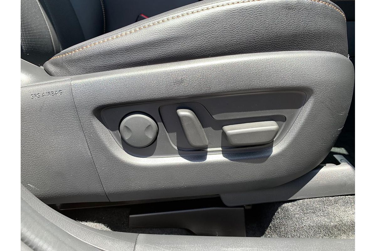 2025 Mazda CX-80 P50e GT KL