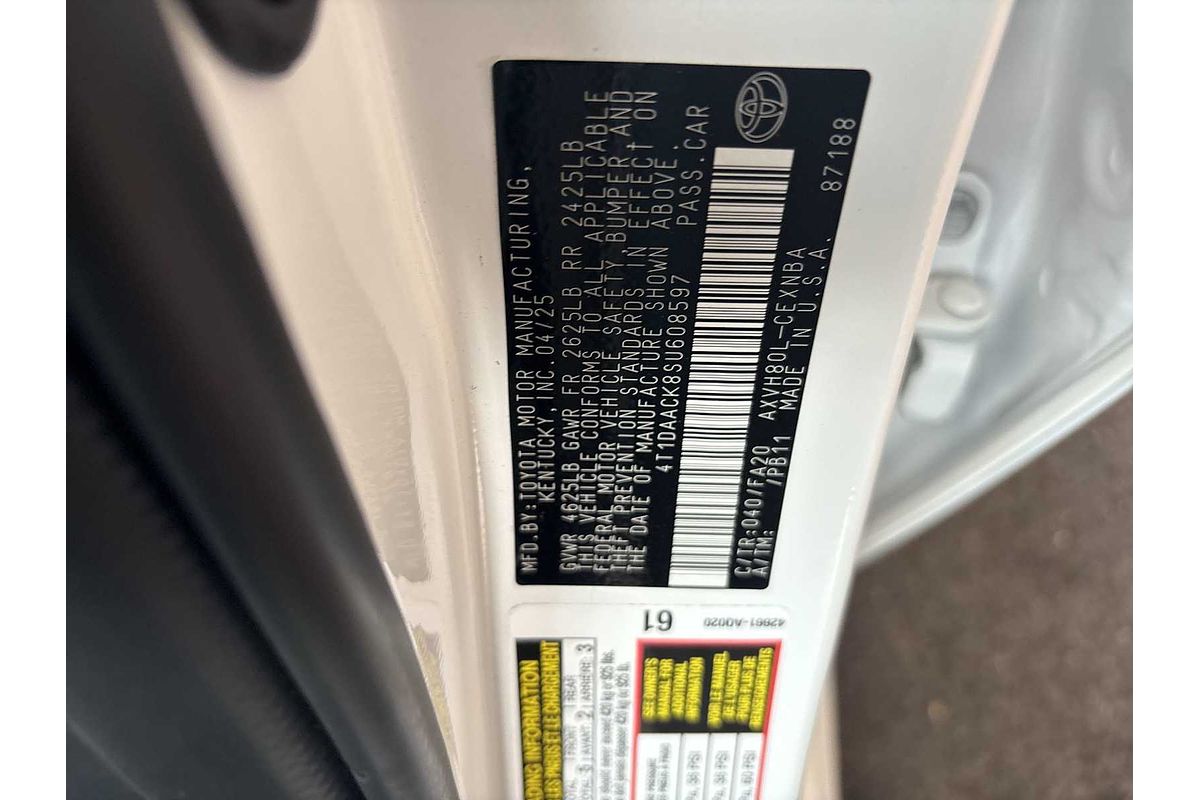 2025 Toyota Camry LE