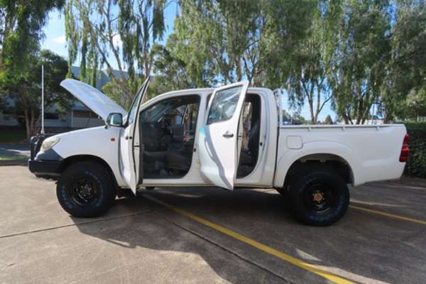 2012 Toyota Hilux SR GGN15R Rear Wheel Drive