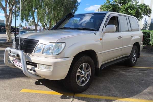 2002 Lexus LX LX470 UZJ100R
