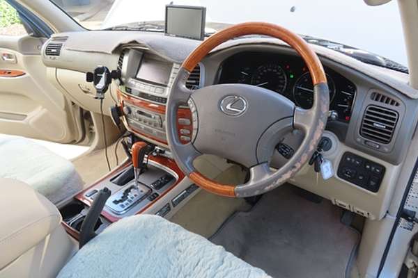 2002 Lexus LX LX470 UZJ100R