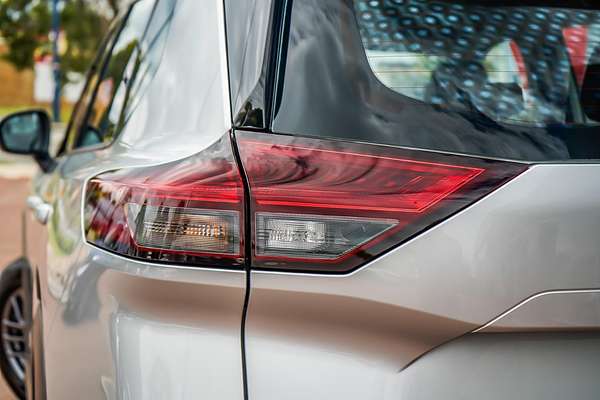 2024 Nissan X-TRAIL ST T33