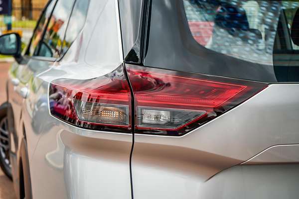 2024 Nissan X-TRAIL ST T33