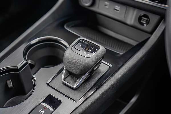 2024 Nissan X-TRAIL ST T33