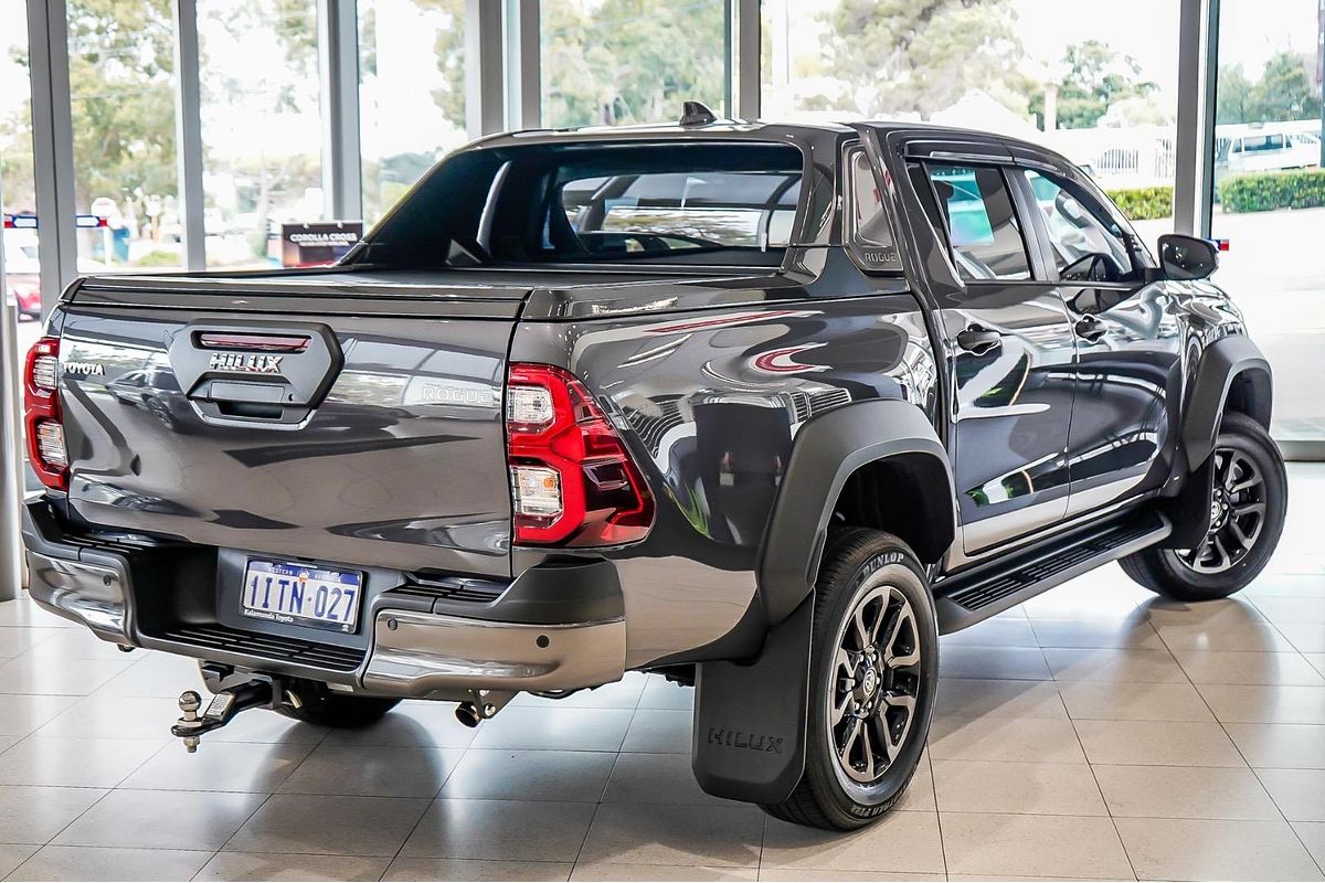 2025 Toyota Hilux Rogue 48V GUN126R 4X4