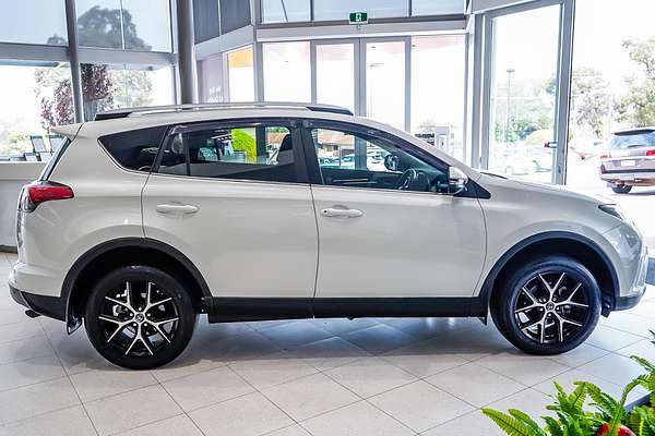 2017 Toyota RAV4 GXL ASA44R