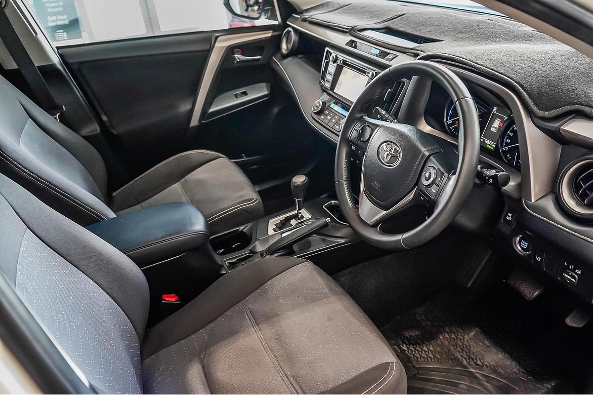 2017 Toyota RAV4 GXL ASA44R