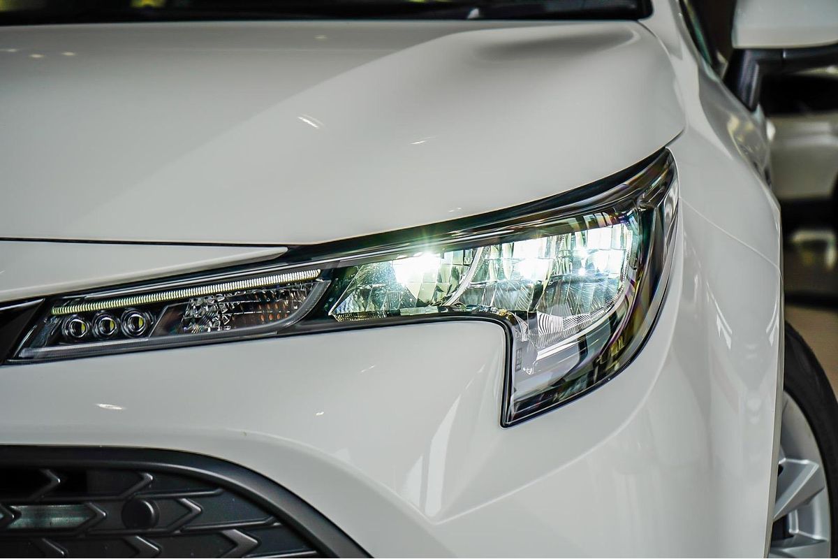 2024 Toyota Corolla Ascent Sport Hybrid ZWE219R