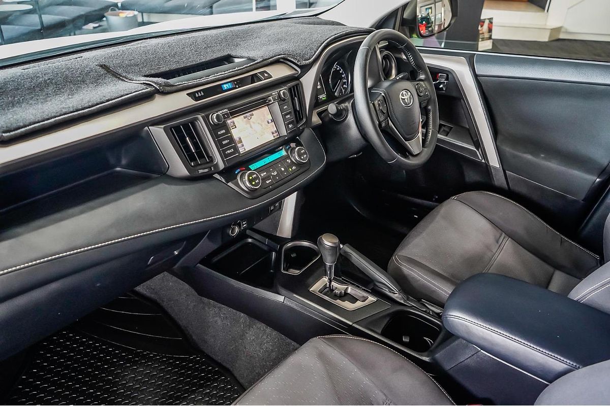 2017 Toyota RAV4 GXL ASA44R