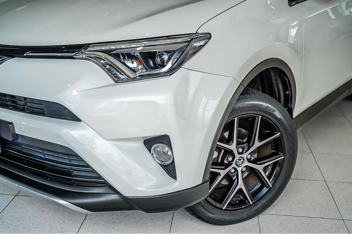 2017 Toyota RAV4 GXL ASA44R