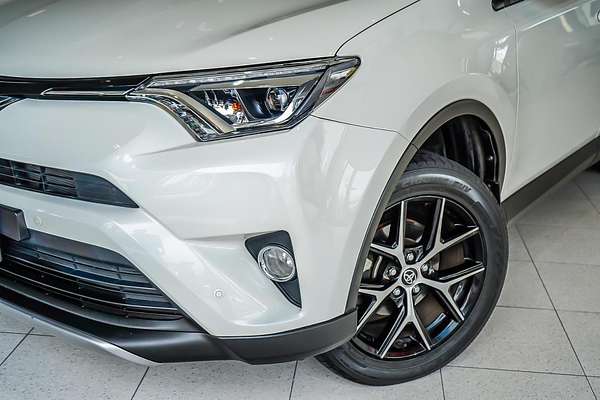 2017 Toyota RAV4 GXL ASA44R