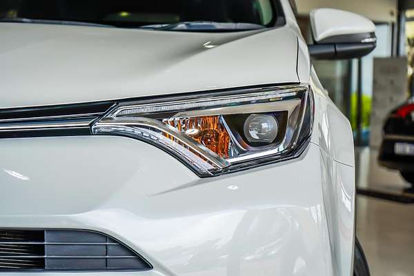 2017 Toyota RAV4 GXL ASA44R