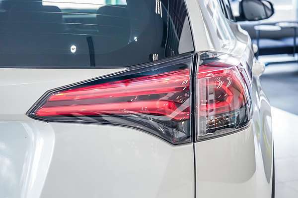 2017 Toyota RAV4 GXL ASA44R