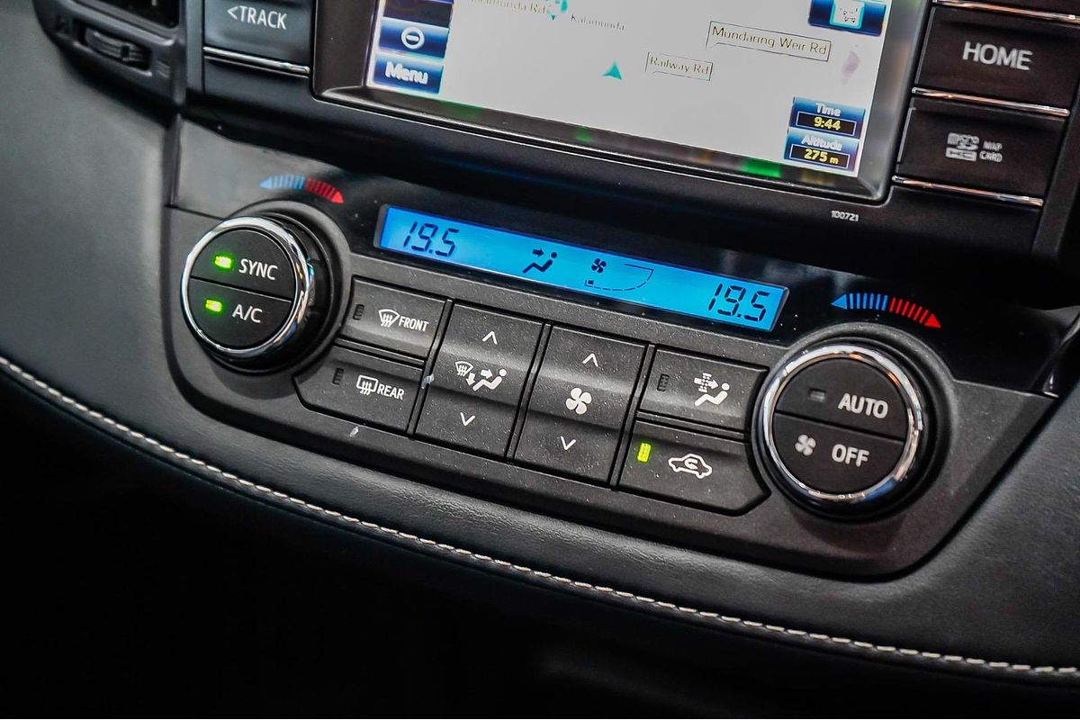 2017 Toyota RAV4 GXL ASA44R