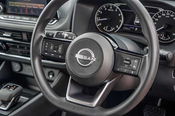 2024 Nissan X-TRAIL ST T33