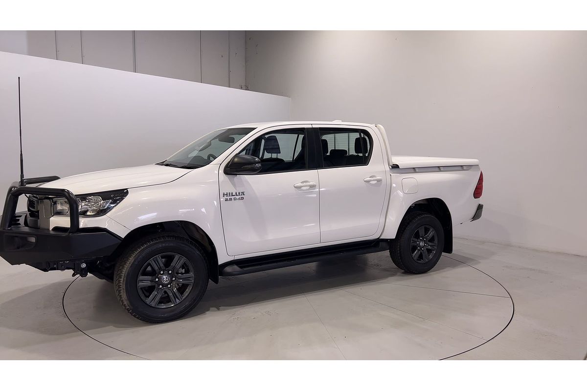 2022 Toyota Hilux SR GUN126R 4X4