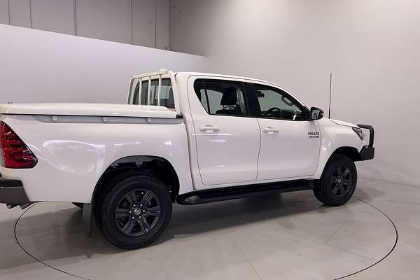 2022 Toyota Hilux SR GUN126R 4X4