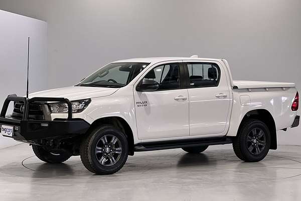 2022 Toyota Hilux SR GUN126R 4X4