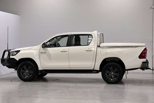 2022 Toyota Hilux SR GUN126R 4X4