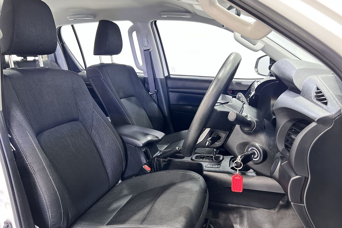 2022 Toyota Hilux SR GUN126R 4X4