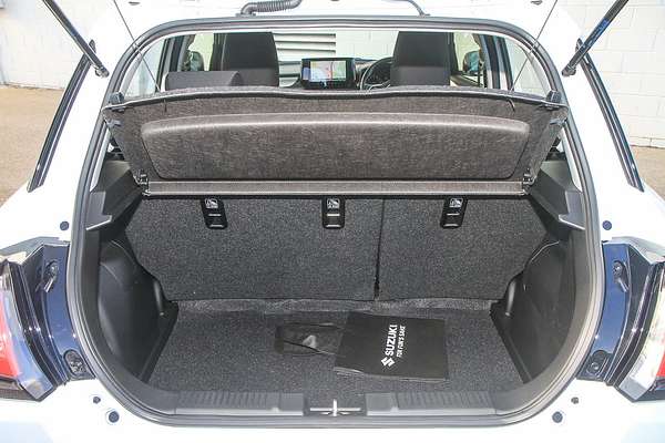 2025 Suzuki Swift Hybrid UZ