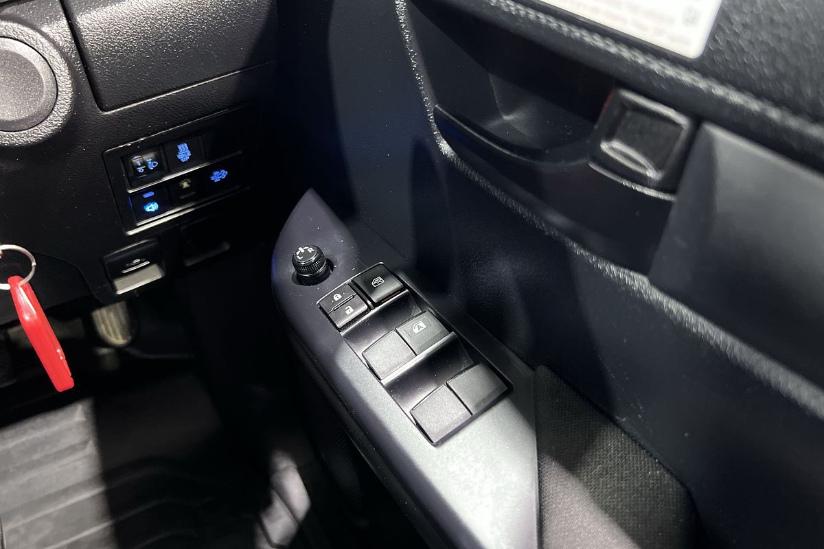 2022 Toyota Hilux SR GUN126R 4X4