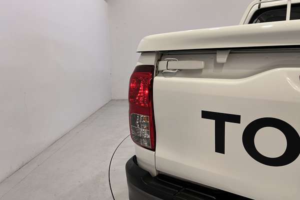 2022 Toyota Hilux SR GUN126R 4X4