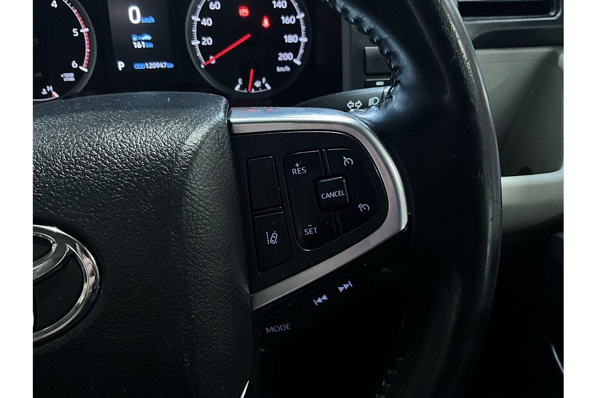 2021 Toyota Hiace Commuter GDH322R ELWB High Roof