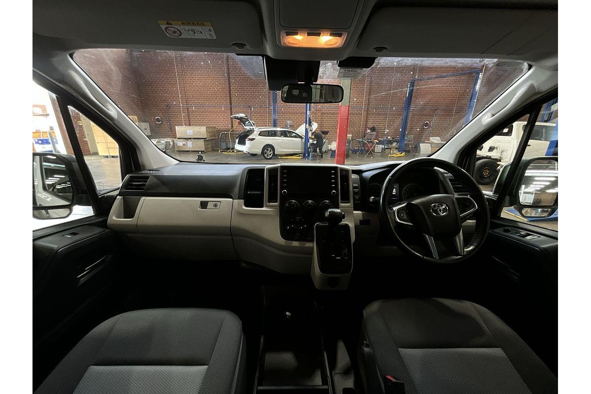 2021 Toyota Hiace Commuter GDH322R ELWB High Roof