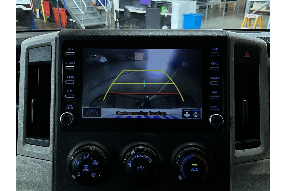 2022 Toyota Hiace Commuter GDH322R ELWB High Roof