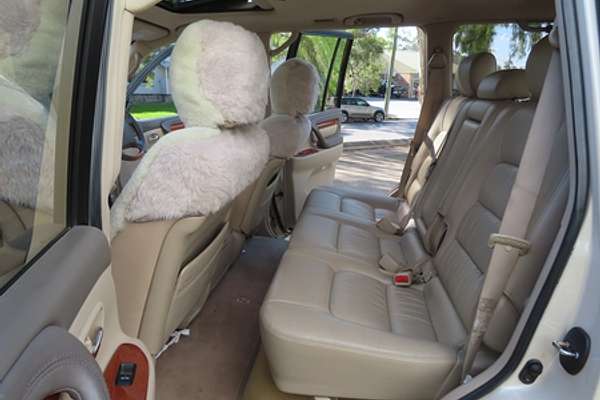 2002 Lexus LX LX470 UZJ100R