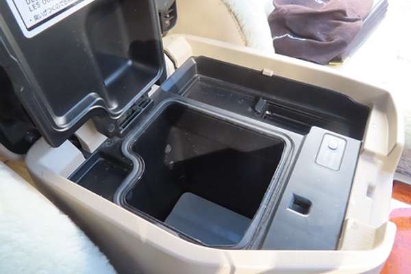 2002 Lexus LX LX470 UZJ100R